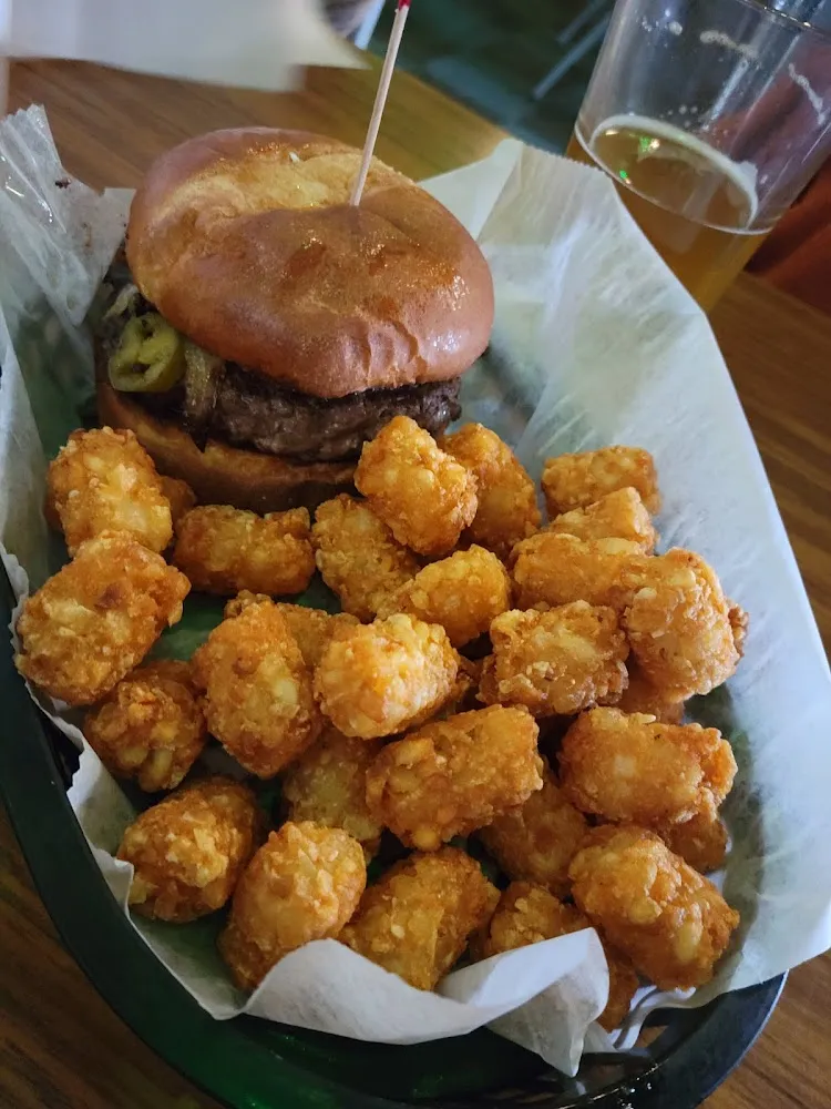 Cheeseburger and Tots